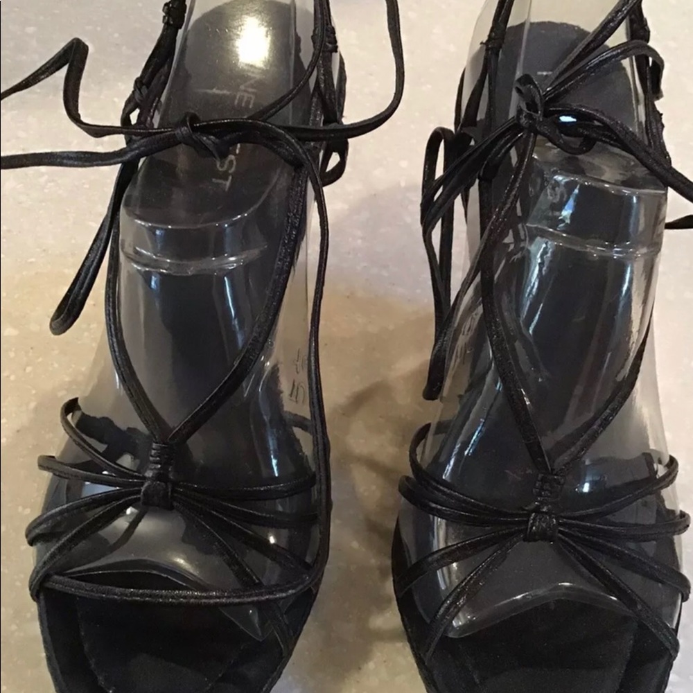 Nine West Black Open Toe Wedge Shoes Size 5.5M.